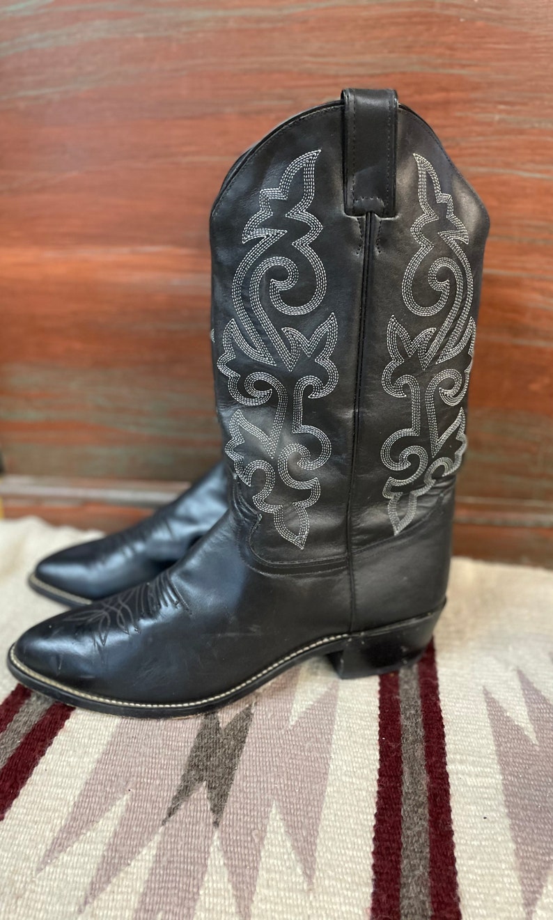 10.5 eee cowboy boots