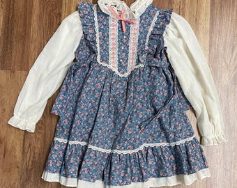 1970's Vintage Girls / Child / Kids Calico Prairie Boho Elastic Waist Lace Trim Button Down Dress size 7 Made in USA by  Robyn Sue
