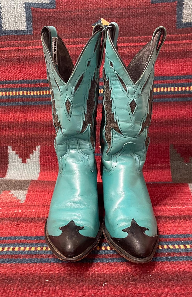Vintage Code West Turquoise Blue and Black 2-tone Flame Insets Cowgirl ...