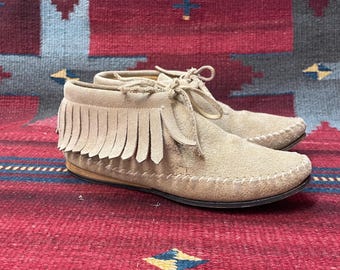 1960’s Vintage Flings Suede Fringed US Women’s size 6 Hard Sole Moccasins Booties