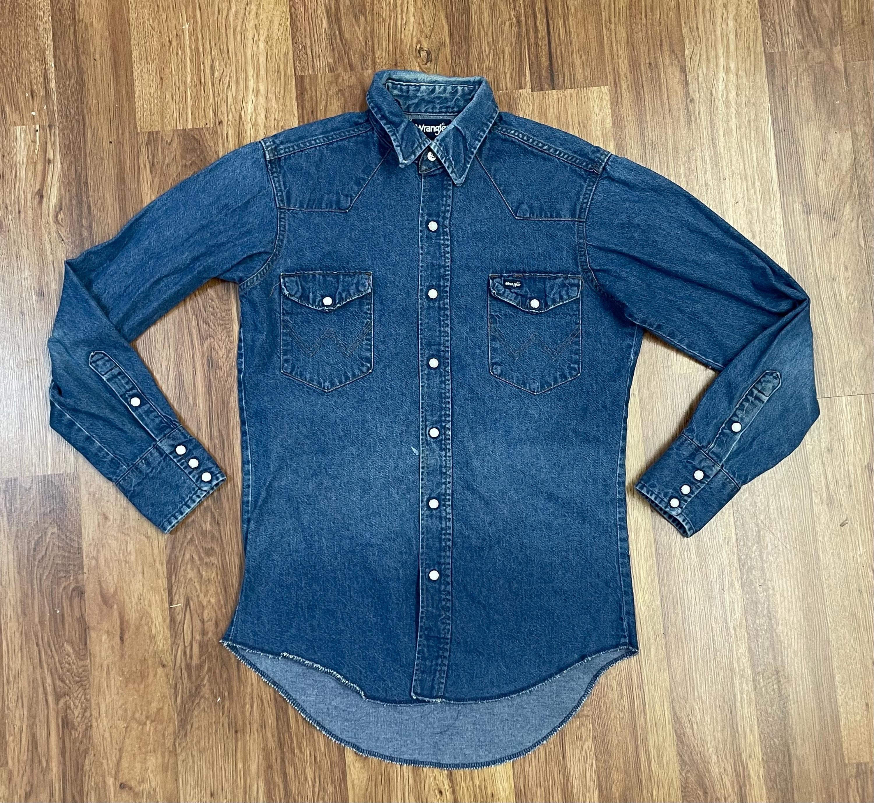 【WONDER WONDER】[UNISEX] Barket Vintage Over Denim Shirt Vintage Wrangler Blue Denim Distressed Broken-in Pearl Snap