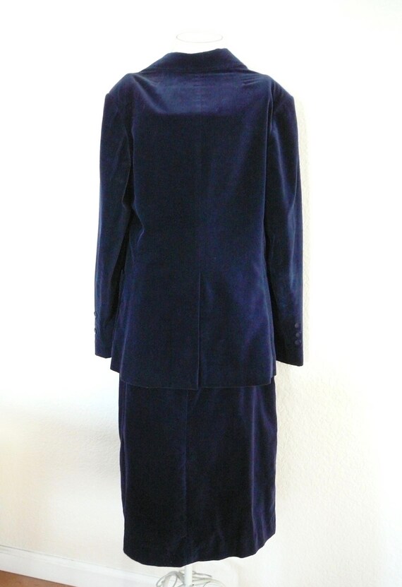 Vintage TOSCANA Beautiful Velvet Navy Blue Skirt … - image 2