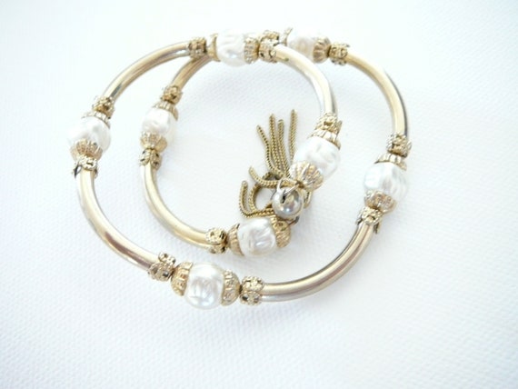 Vintage Gold Tone Pearl Coil Tassel Bracelet  - 1… - image 1