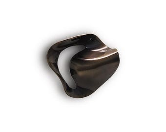 Sculpted Bronze Brass Pull, Modern Cabinet Hardware, Luxury Home Decor