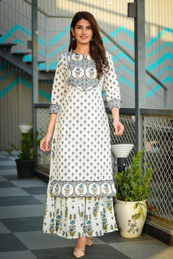 6 Ways To Style Your Kurti With Palazzo Pants In 2022! - To Near Me