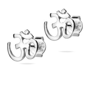 Könnte beinhalten: Ein Paar silberne Ohrringe mit dem Om-Symbol. Die Ohrringe sind aus Sterlingsilber und haben einen Stiftverschluss.