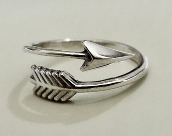 Blue Apple Co Arrow Ring Sideways Petite Dainty Bypass Wrap Arrow Band 925 Sterling Silver 5-10 Blue Apple Co Arrow Ring Sideways Petite Dainty Bypass Wrap Arrow Band 925 Sterling Silver 5-10