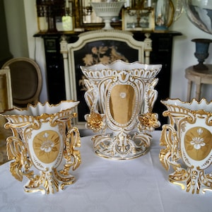 Beautiful Set of Three Big Antique Old Paris Porcelain Cornet Flower Vase from ca 1880-1900s
