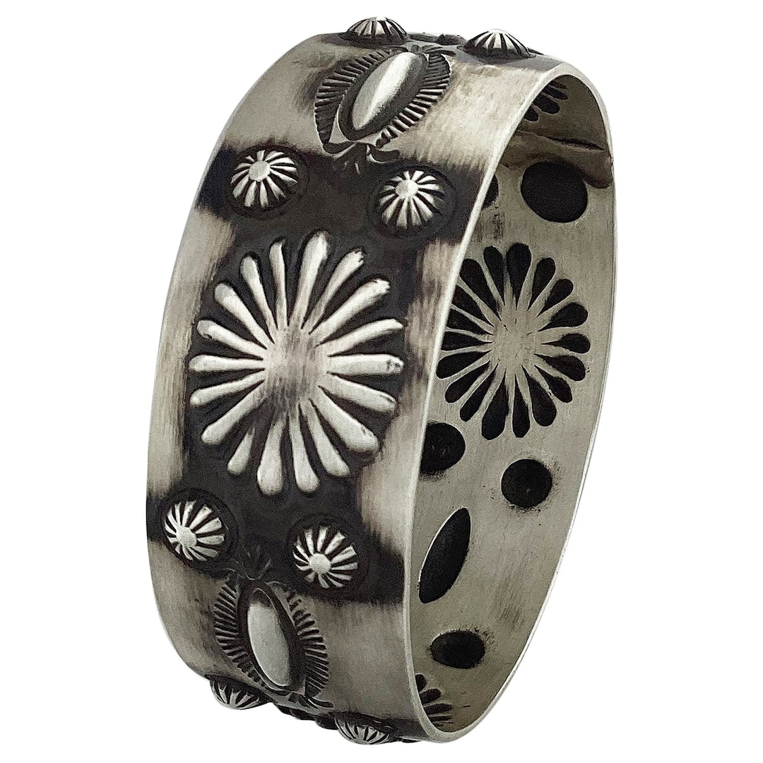 Elvira Bill Bangle Bracelet Stamping Brushed Silver Navajo