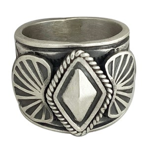 Sunshine Reeves - Etsy