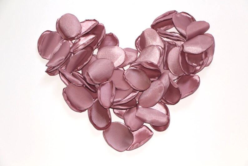 Mauve Rose Petals Weddings Centerpieces Flower Girl Scatter Etsy