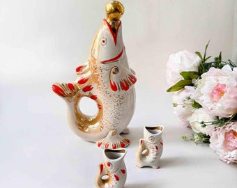 Vintage drinking set Retro glasses Gift for fisher Fish decanter Decorative carafe and 2 shot glasses Vintage barware