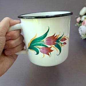 Large enamel mug with handle Vintage farmhouse enamelware Retro kitchen decor