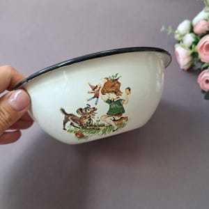 Weiße Emailleschüssel, Vintage Schüssel mit Kindern, Küchenschüssel, Retro-Rührschüssel