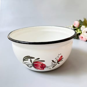 Farmhouse bowl, Vintage enamelware Kitchen bowl White enamel salad bowl