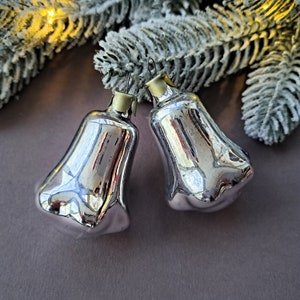 Christmas ornament, Glass Cristmas bell, Xmas ornaments, Set of 2 glass jingle bells, Old Xmas decor, Vintage decorations