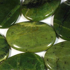 Piedra de Palma de Jade ~70x50mm / PS79