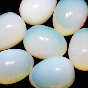 Opalite Crystal Egg ~48mm | EM69