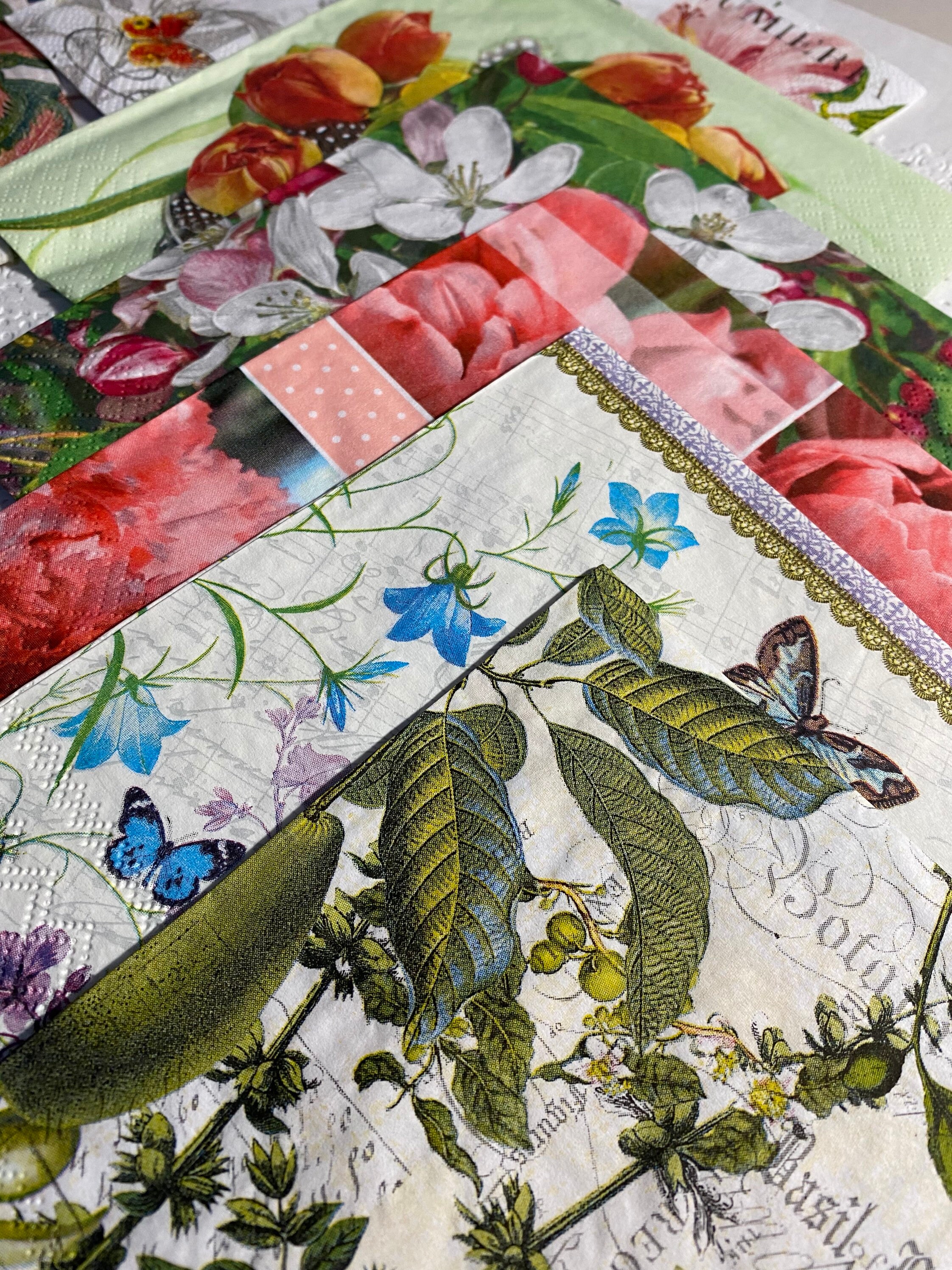 Botanical Decoupage Napkins 10 Paper Dinner Napkins Junk Etsy