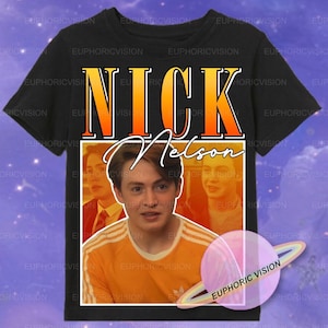 Nick Nelson di Heartstopper 90s Vintage Tee