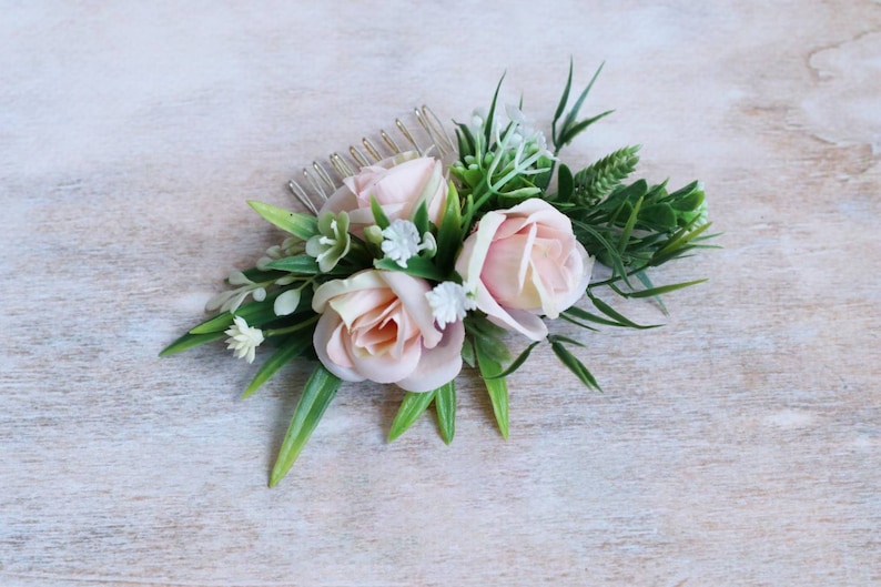 Pink boutonniere baby breath boutonniere rose boutonniere flower boutonniere blush boutonniere buttonhole flower white rose boutonniere