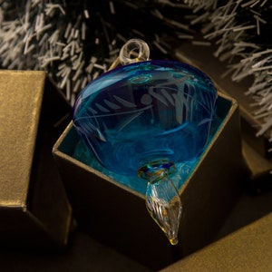 Christmas Ornaments 2021 Blue Glass - Hanging Blown Glass Ornaments For Holiday - Engraved Ornaments For Christmas Decorations