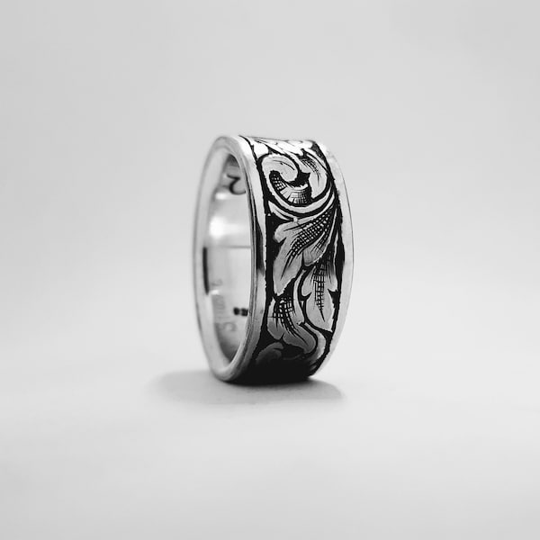 Bague en argent gravée à la main « Fleurs »