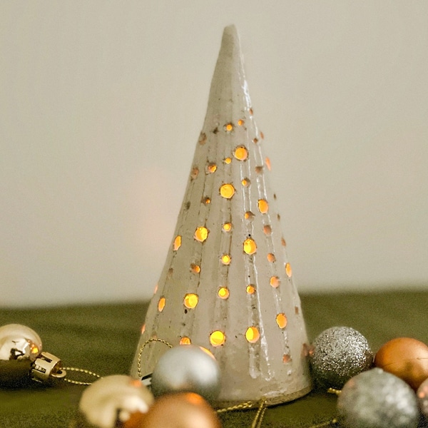 Handmade Ceramic Christmas Tree | Tealight Candle Holder | Rustic Christmas Decoration