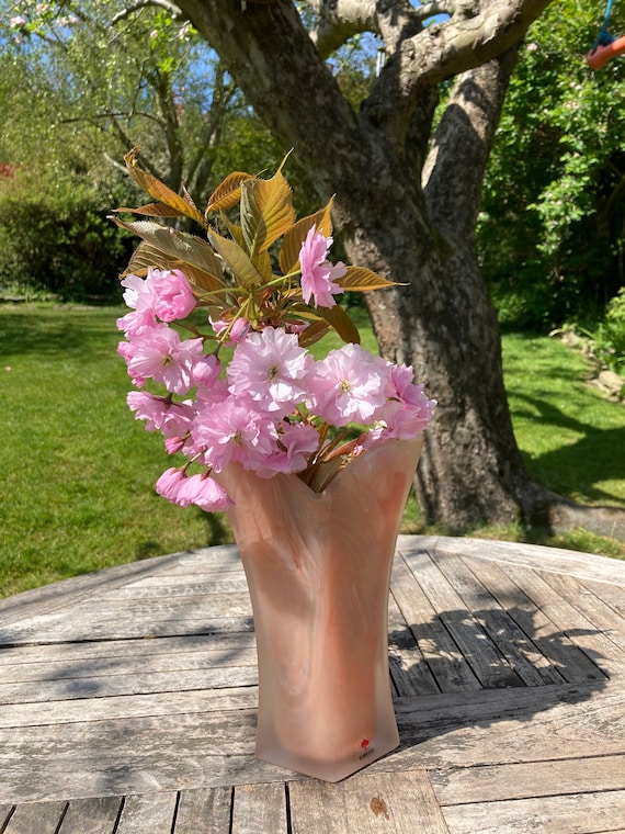 Herner Glas Pfirsich Swirl Vase