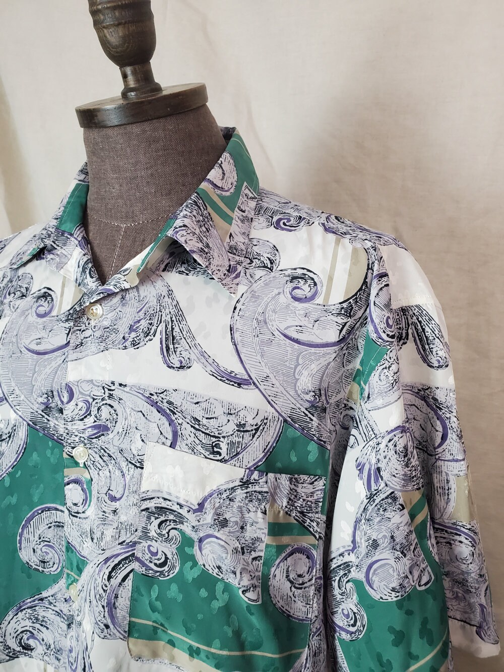 Japanese Vintage Silk Floral Shirt - Etsy Japanese Vintage Silk Floral Shirt - Etsy