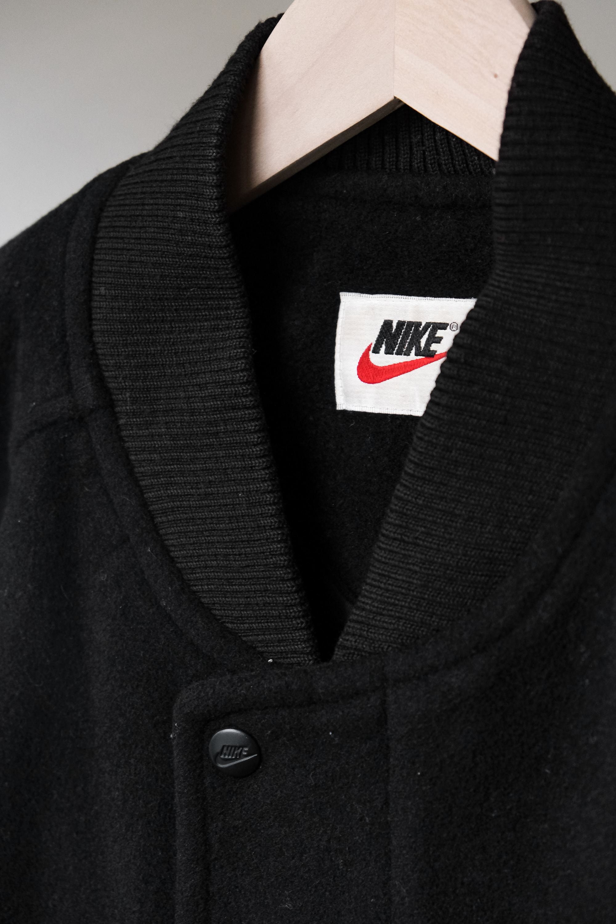 Buy Nike 90