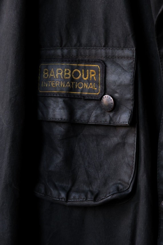 Barbour Vintage International Wax Jacket (2 crest… - image 4