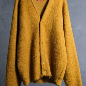 1960’s Sears Kings Road Vintage Mohair Cardigan Camel