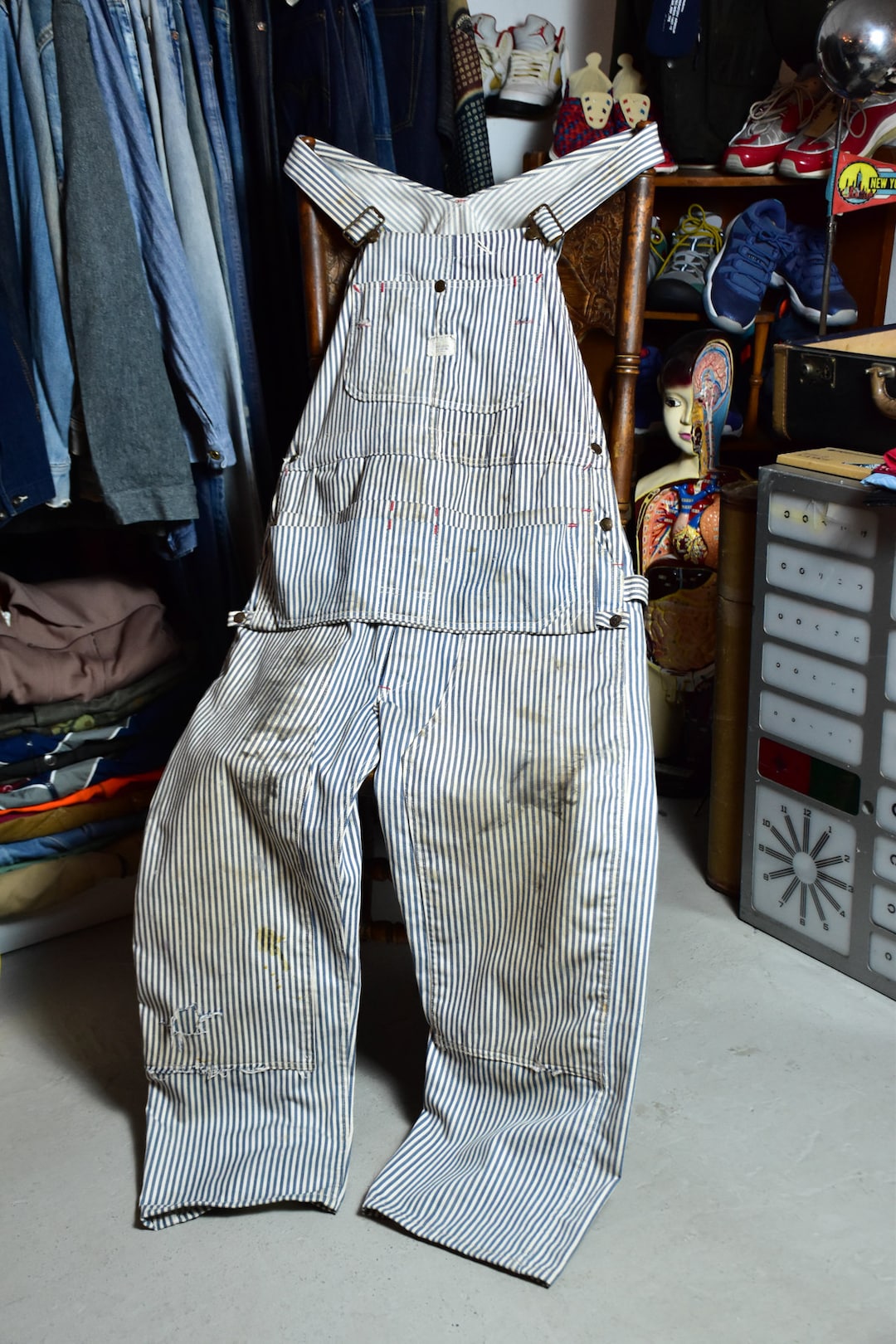 1960s Vintage Big Mac Carpenter Bib Overalls With Zippered 1960s Vintage Big Mac Carpenter Bib Overalls With Zippered