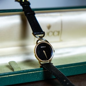 Vintage Swiss Quartz Gucci Watch Roman 