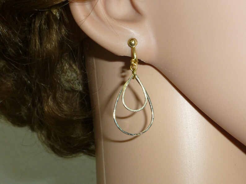 Long gold drop earrings filigree image 3