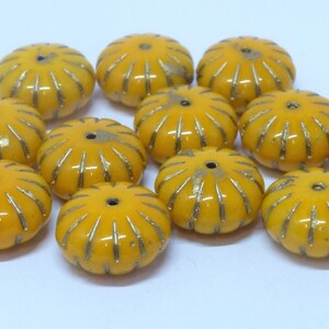 12 Bohemian glass beads melons 13 x 7 mm orange-yellow gold