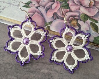 Purple Daisy tatting earrings, White Floral Earrings, violet lace earrings, tatted Boho Earrings, Lightweight Flower earrings