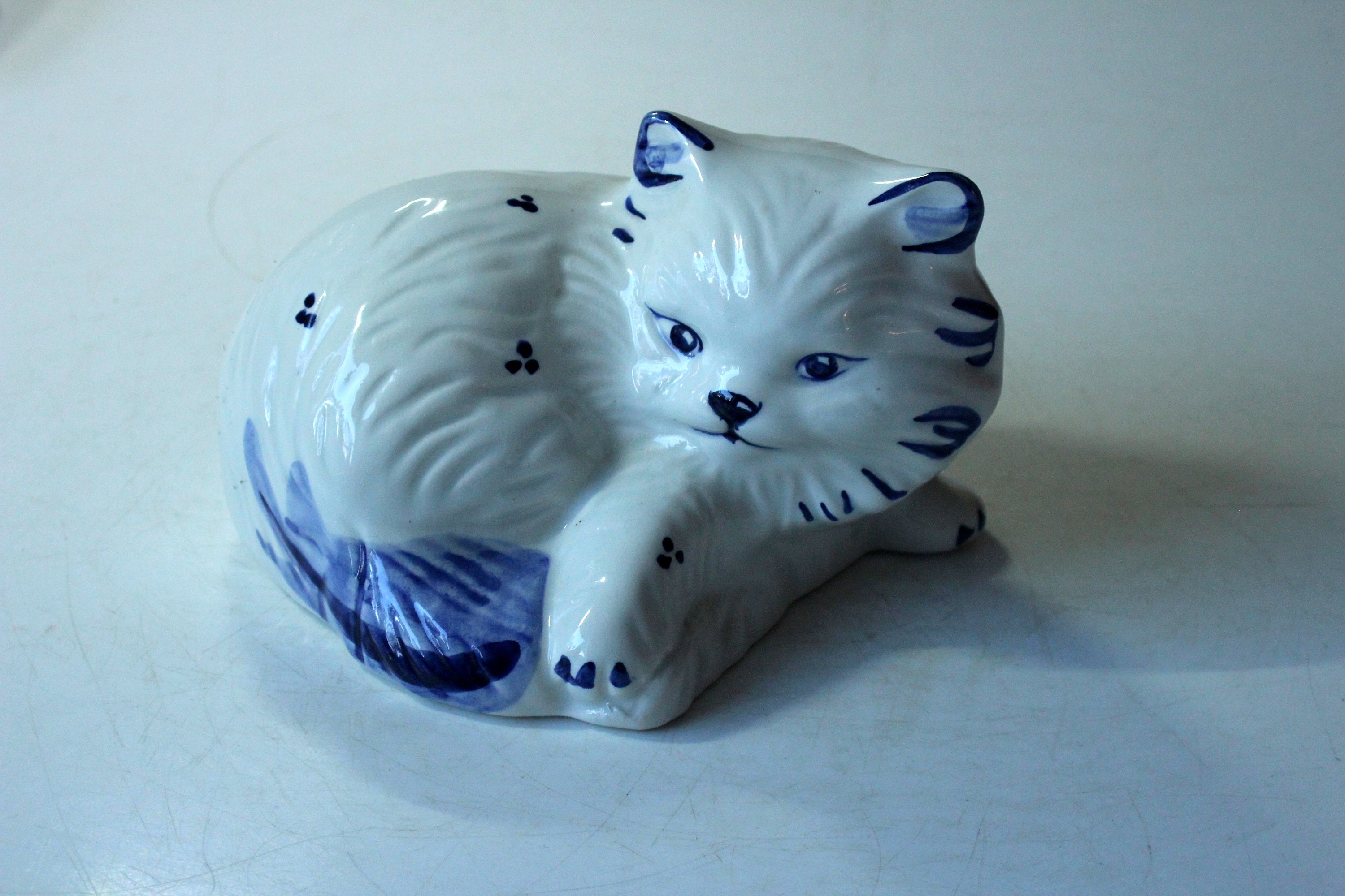 Figurines vintage de chats chinois : décoration de chatons blancs et bleus - France