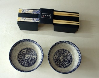 2 bols à riz chinois avec baguettes - céramique, bois - en coffret cadeau dans une boîte