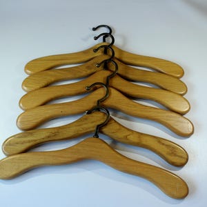 Elegant sturdy coat hangers (6 pieces) wood and metal, coat hanger, vintage, coat hanger, coat holder - Mid Century - set of 6