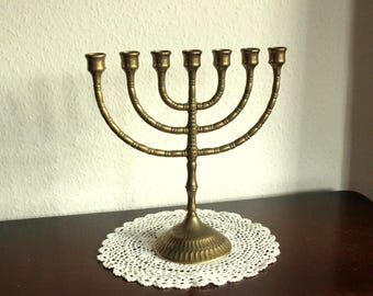 1950s große Menorah aus Messing  Kerzenhalter 7 armig, Kandelabra, Vintage, mid century,  brass menorah, brass candle holder, candelabra