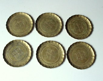 6 solid design - brass coasters 1960s - country house style - vintage, mid century, 6 design solid brass coaster