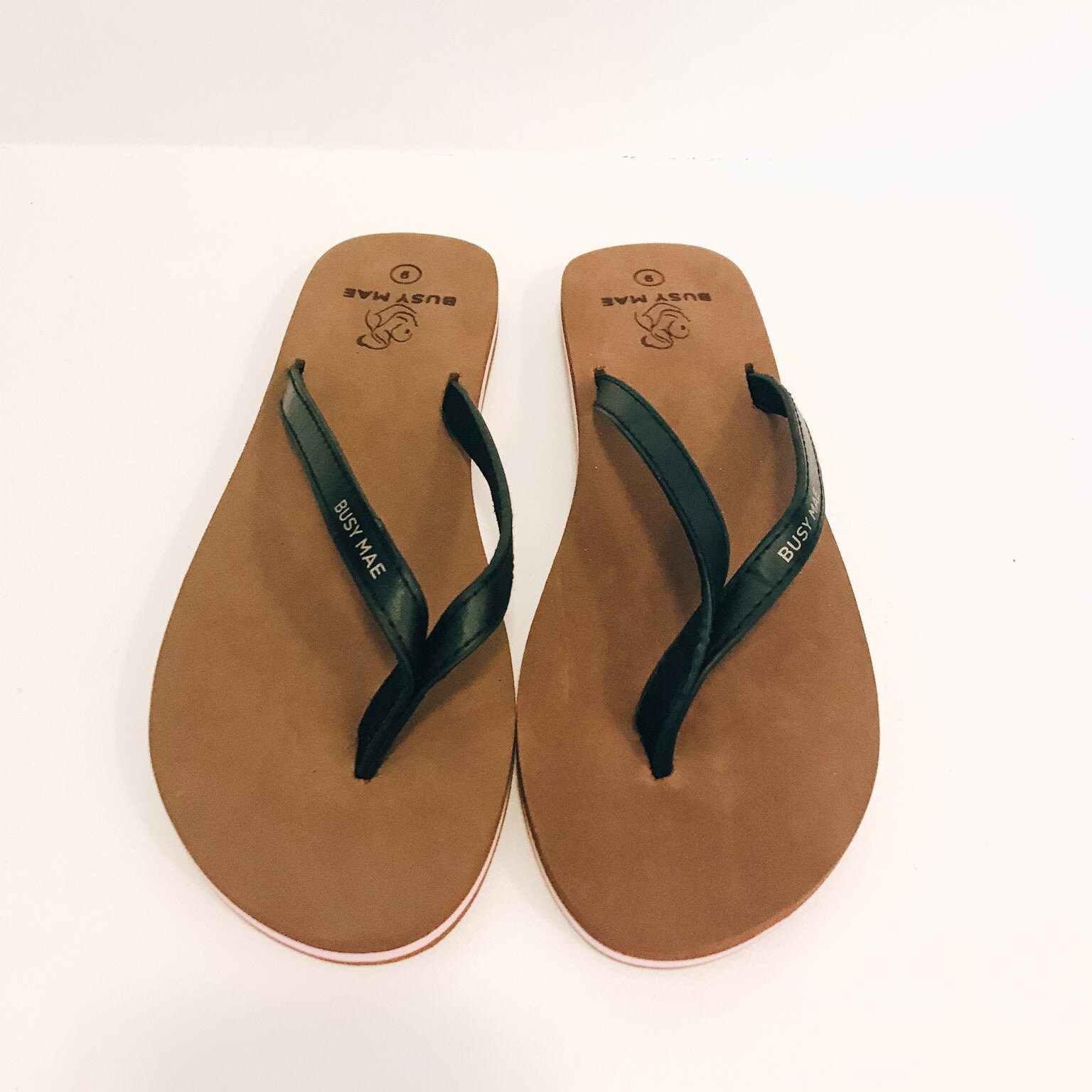 womens flip flops with fabric straps