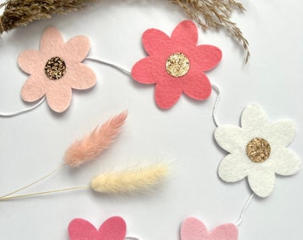 Daisy Felt flower Bunting - Daisy Garland Bunting - Glitter centre -Choose your flags - Kids room decor - Nursery, flower decor, daisy theme
