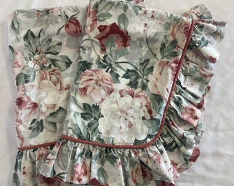 Vintage Croscill Standard Arbor Rose Floral Ruffled Pillow Shams Set of 2