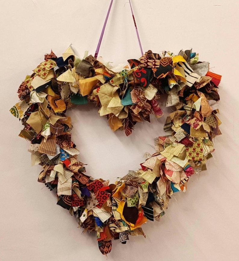 Recycled Sari Wreath Red Heart, Sari festive wreath, Multicolored Sari Wreath Beige