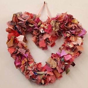 Recycled Sari Wreath Red Heart, Sari festive wreath, Multicolored Sari Wreath Light Pink