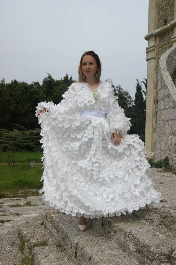 Bibiluxe Lace kimono lace robe beach bridal lace robe wedding dress -  myonewedding.co.uk