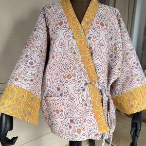 Orange Ottoman-style kimono . Ethnic kaftan. Street Style Robe or Jacket